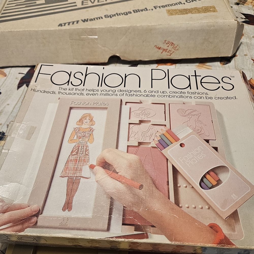 Fashion Plates Design Kit for Kids. In original box from 1978.